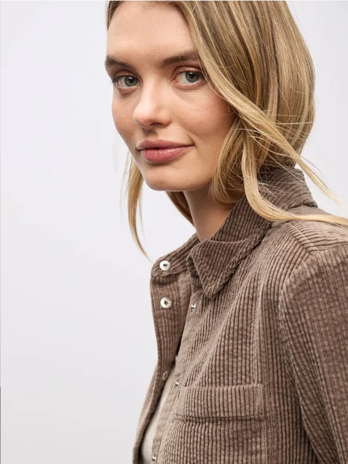 Street_one_jacka_346059_brown3